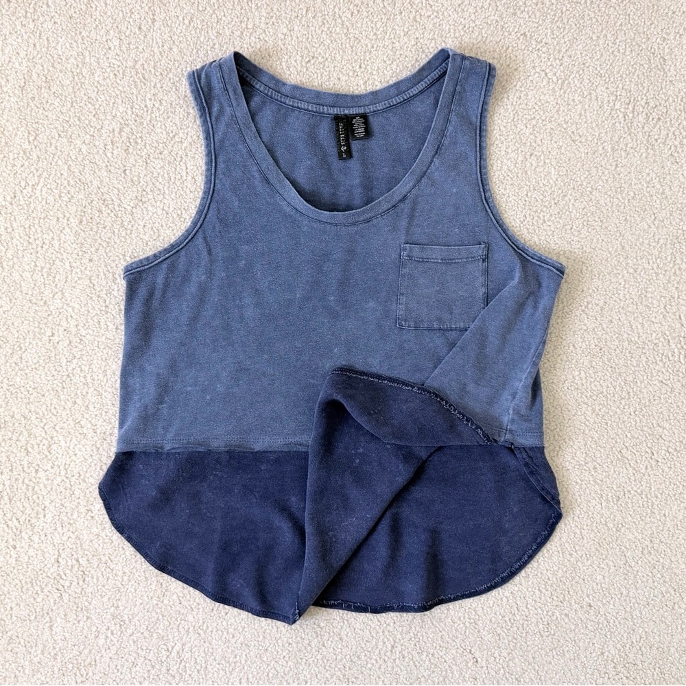 Two-Tone Blue Tank Top with Front Pocket